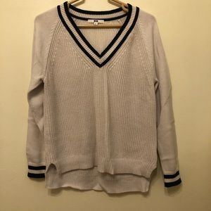 UNIQLO V-Neck Knit Sweater